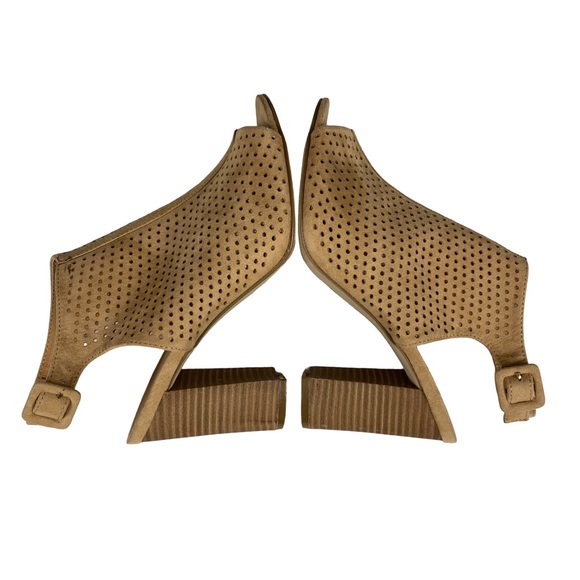 Madden Girl Womens Beckie-C Stacked Heel Peep Toe Dress Sandal Boot Camel Size 8 - Picture 10 of 15